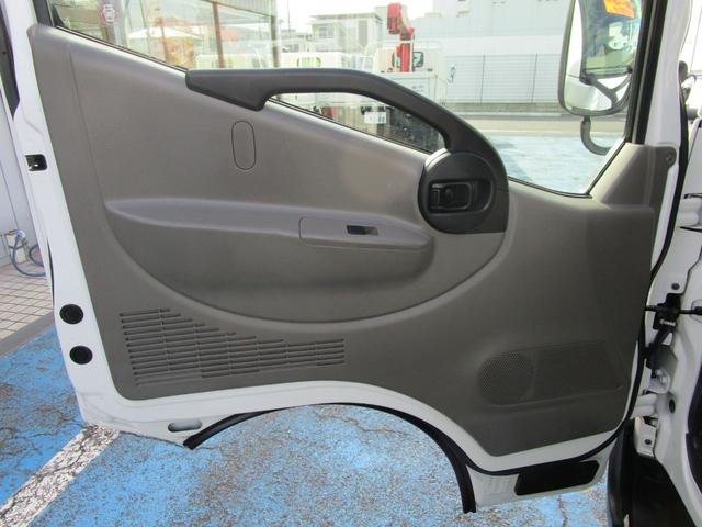 アトラストラック ショートフルスーパーローＤＸ　１．５ｔショートボディー　フルスーパーロー　Ｒシングルタイヤ木製荷台　Ｗ　ＳＲＳエアバック　ＡＢＳ　キーレス　セキュリティー　左電動格納ミラー　社外ＥＴＣ（28枚目）