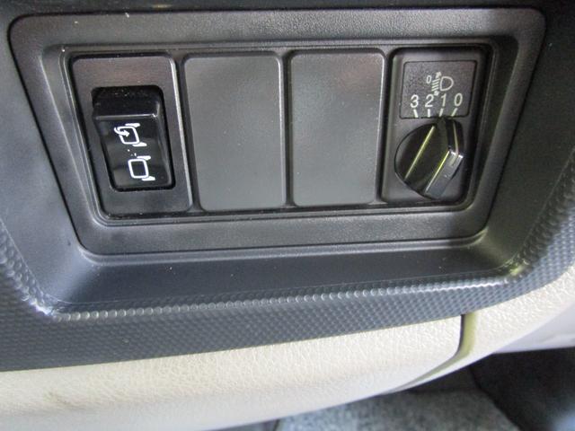 アトラストラック ショートフルスーパーローＤＸ　１．５ｔショートボディー　フルスーパーロー　Ｒシングルタイヤ木製荷台　Ｗ　ＳＲＳエアバック　ＡＢＳ　キーレス　セキュリティー　左電動格納ミラー　社外ＥＴＣ（32枚目）