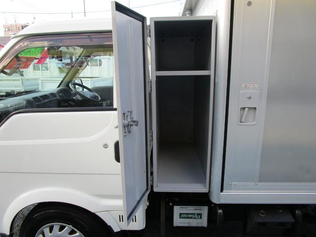 ボンゴトラック ＤＸ　０．８ｔロング　シングルワイドロー　ボトルカー　左右スライド　リヤ跳ね上げ扉　ハイラック　リヤラダー　ダストＢＯＸ　カラーＢモニター　ドラレコ　Ｗ　ＳＲＳエアバック　ＡＢＳ　左リモコンミラー　キーレス（16枚目）