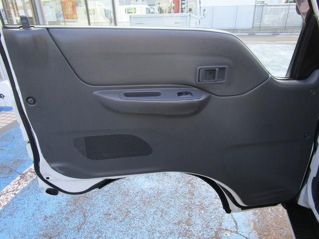 ボンゴトラック ＤＸ　０．８ｔロング　シングルワイドロー　ボトルカー　左右スライド　リヤ跳ね上げ扉　ハイラック　リヤラダー　ダストＢＯＸ　カラーＢモニター　ドラレコ　Ｗ　ＳＲＳエアバック　ＡＢＳ　左リモコンミラー　キーレス（32枚目）