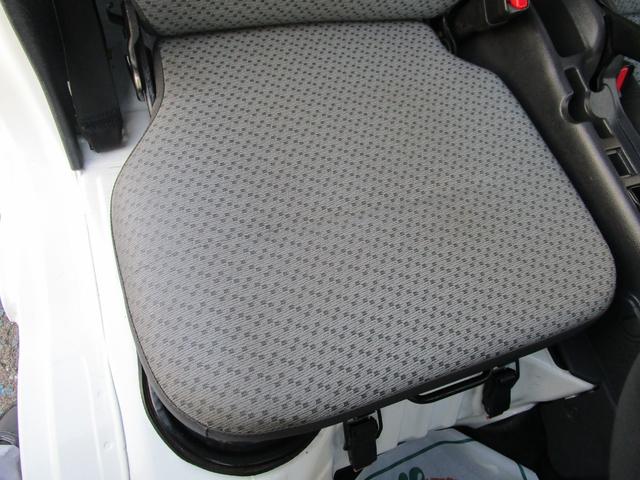 NT100クリッパートラック DX 0.35tDX 3方開 スティール荷台 2人乗り W SRSエアバック ABS(23枚目)