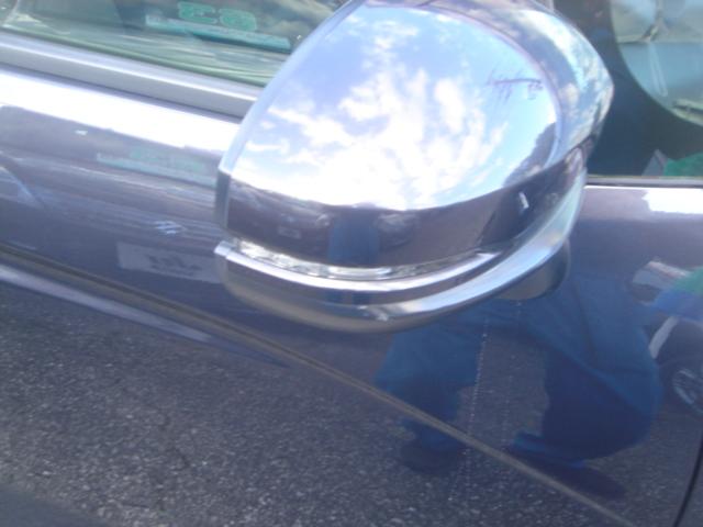 フィットハイブリッド Ｌパッケージ　ＳＤナビ・ワンセグ・Ｒカメラ・安心パッケージ・Ｂｌｕｅｔｏｏｔｈ・ＬＥＤヘッドライト・クルーズコントロール・ＡＵＴＯヘッドライト・プッシュスタート・ステアリングスイッチ・革巻きステアリング・禁煙車（11枚目）