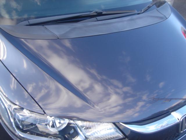 フィットハイブリッド Ｌパッケージ　ＳＤナビ・ワンセグ・Ｒカメラ・安心パッケージ・Ｂｌｕｅｔｏｏｔｈ・ＬＥＤヘッドライト・クルーズコントロール・ＡＵＴＯヘッドライト・プッシュスタート・ステアリングスイッチ・革巻きステアリング・禁煙車（41枚目）