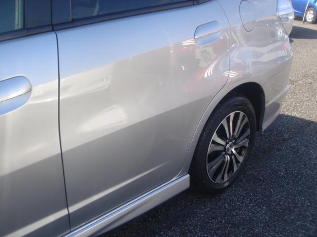 フィットシャトルハイブリッド ハイブリッド・スマートセレクション SDナビ・ワンセグ・Rカメラ・シートヒーター・クルコン・HID・ETC・パドルシフト・AUTOヘッドライト・革巻きステアリング・Bluetooth・純正AW・スマートキー・ステアリングスイッチ・禁煙車(39枚目)