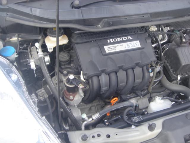 フィットシャトルハイブリッド ハイブリッド・スマートセレクション HDDナビ・1セグ・Rカメラ・HID・ETC・クルコン・VIDEO入力端子・USB入力端子・ステアリングスイッチ・AUTOヘッドライト・スマートキー・ECOモードスイッチ・横滑り防止装置・禁煙車(53枚目)