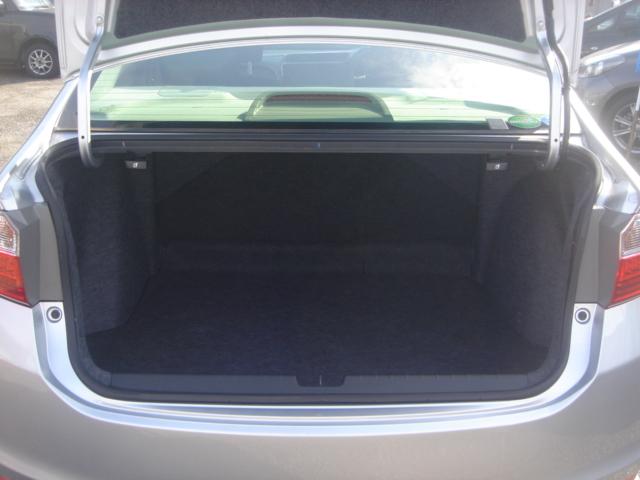 グレイス ハイブリッドＬＸ　ＳＤナビ・フルセグ・Ｒカメラ・あんしんパッケージ・Ｂｌｕｅｔｏｏｔｈ・前後ドラレコ・クルコン・ＬＥＤヘッドライト・ＥＴＣ・革巻きステアリング・ＡＵＴＯヘッドライト・スマートキー・プッシュスタート・禁煙（14枚目）