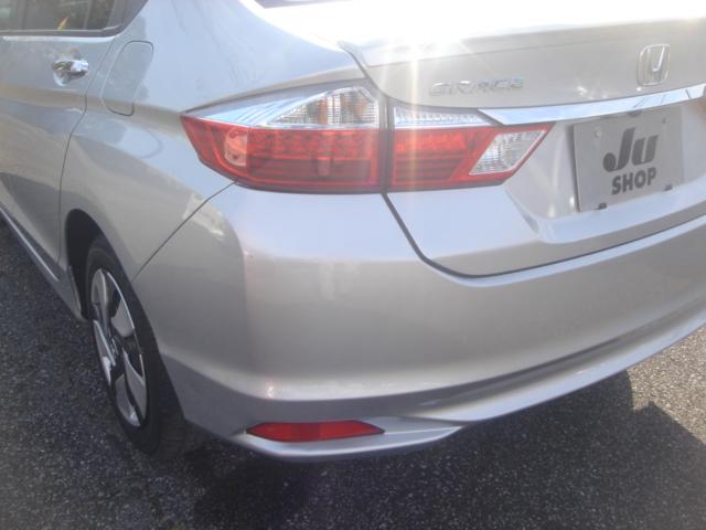 グレイス ハイブリッドＬＸ　ＳＤナビ・フルセグ・Ｒカメラ・あんしんパッケージ・Ｂｌｕｅｔｏｏｔｈ・前後ドラレコ・クルコン・ＬＥＤヘッドライト・ＥＴＣ・革巻きステアリング・ＡＵＴＯヘッドライト・スマートキー・プッシュスタート・禁煙（37枚目）