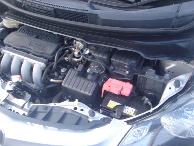 フリード フレックス　エアロ　ＣＤ・左電動スライドドア・ＨＩＤ・ＥＴＣ・ＡＵＸ端子・純正リヤスポイラー・純正オプショングリル・純正エアロ・ＡＵＴＯヘッドライト・ウインカーミラー・キーレスキー・禁煙車（45枚目）