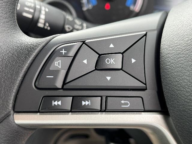 ｅＫワゴン Ｍ　ｅ－Ａｓｓｉｓｔ　バックカメラ　前席シートヒーター　フロアマット　エクシードバイザー　ステアリングリモコン　アイドリングストップ　オートライト　間欠ワイパー　キーレスエントリー　届出済み未使用車（11枚目）