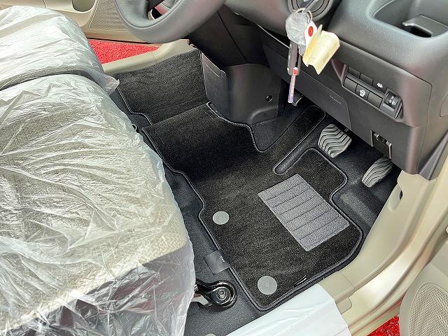 ｅＫワゴン Ｍ　ｅ－Ａｓｓｉｓｔ　バックカメラ　前席シートヒーター　フロアマット　エクシードバイザー　ステアリングリモコン　アイドリングストップ　オートライト　間欠ワイパー　キーレスエントリー　届出済み未使用車（22枚目）