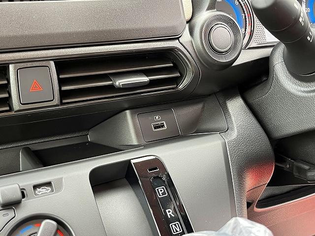 ｅＫワゴン Ｍ　ｅ－Ａｓｓｉｓｔ　バックカメラ　前席シートヒーター　フロアマット　エクシードバイザー　ステアリングリモコン　アイドリングストップ　オートライト　間欠ワイパー　キーレスエントリー　届出済み未使用車（23枚目）