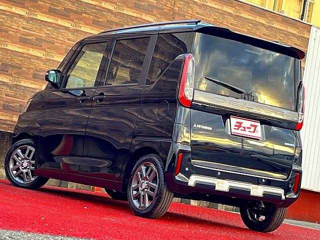 デリカミニ Ｔ　プレミアム　リミテッドエディション　全方位カメラ　９型ディスプレイオーディオ　アップルカープレイ・アンドロイドオート対応　ハンズフリーパワスラ　両側パワスラ　Ｅブレーキ　アダプティブクルコン　パドルシフト　電動パーキング　届出済未使用車（6枚目）