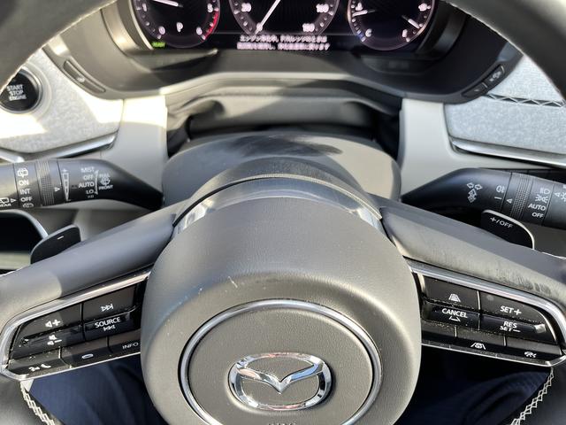 CX-60 XD-ハイブリッド プレミアムモダン 4WD パノラマサンルーフ 360°モニター 革シート 前席パワーシート/シートエアコン 後席シートヒーター ステアリングヒーター オートチルト/テレスコ ナビ フルセグTV カープレイ ETC2.0(17枚目)