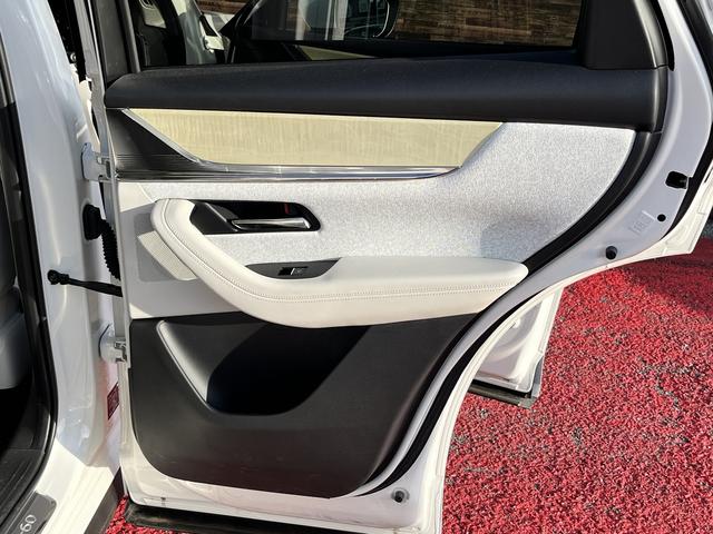 CX-60 XD-ハイブリッド プレミアムモダン 4WD パノラマサンルーフ 360°モニター 革シート 前席パワーシート/シートエアコン 後席シートヒーター ステアリングヒーター オートチルト/テレスコ ナビ フルセグTV カープレイ ETC2.0(46枚目)