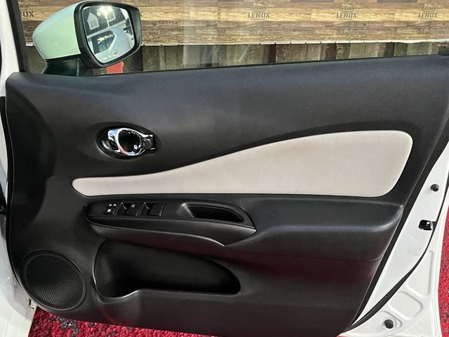 ノート e-パワー X アラウンドビューモニター スマートルームミラー エマージェンシーブレーキ クリアランスソナー ナビ フルセグ BTオーディオ CD録音 ドラレコ ETC車載器 LEDオートライト フォグランプ アルミ(9枚目)