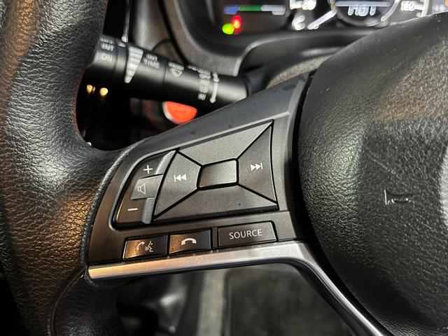 ノート e-パワー X アラウンドビューモニター スマートルームミラー エマージェンシーブレーキ クリアランスソナー ナビ フルセグ BTオーディオ CD録音 ドラレコ ETC車載器 LEDオートライト フォグランプ アルミ(14枚目)