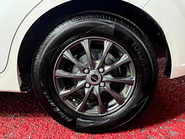 ノート e-パワー X アラウンドビューモニター スマートルームミラー エマージェンシーブレーキ クリアランスソナー ナビ フルセグ BTオーディオ CD録音 ドラレコ ETC車載器 LEDオートライト フォグランプ アルミ(42枚目)