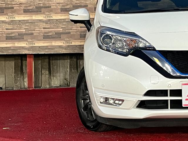 ノート e-パワー X アラウンドビューモニター スマートルームミラー エマージェンシーブレーキ クリアランスソナー ナビ フルセグ BTオーディオ CD録音 ドラレコ ETC車載器 LEDオートライト フォグランプ アルミ(44枚目)