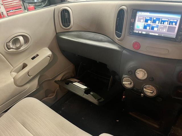 キューブ 15X Mセレクション メモリ-ナビ フルセグTV DVDビデオ再生 CD録音 バックカメラ ETC車載器 インテリキー プッシュスタート バニティミラー(26枚目)