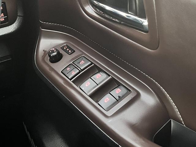 エスクァイア Ｇｉ　ワンオーナー　ＴＳＳ　ナビ　フルセグ　Ｂｌｕｅｔｏｏｔｈ　ＤＶＤ　ＳＤ録音　ステリモ　バックカメラ　ドラレコ　ビルトインＥＴＣ２．０　前席シートヒーター　Ｗパワスラ　ＬＥＤオートライト　ＡＨＢ　ＰＣＳ（6枚目）