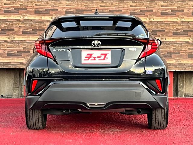 Ｃ－ＨＲ Ｓ　ＧＲスポーツ　ワンオーナー　レーダークルコン　ブラインドスポットモニター　パノラマモニター　ナビ　フルセグ　Ｂｌｕｅｔｏｏｔｈ　ＭｉｒａＣａｓｔ　ＥＴＣ２．０　前後ドラレコ　前席シートヒーター　ＬＥＤライト　ＡＨＢ（6枚目）