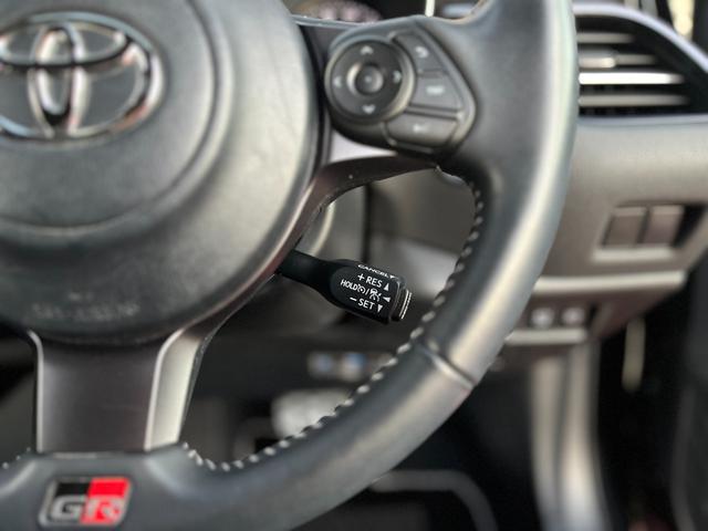 Ｃ－ＨＲ Ｓ　ＧＲスポーツ　ワンオーナー　レーダークルコン　ブラインドスポットモニター　パノラマモニター　ナビ　フルセグ　Ｂｌｕｅｔｏｏｔｈ　ＭｉｒａＣａｓｔ　ＥＴＣ２．０　前後ドラレコ　前席シートヒーター　ＬＥＤライト　ＡＨＢ（17枚目）