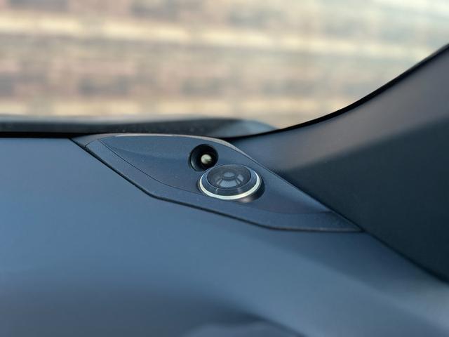 Ｃ－ＨＲ Ｓ　ＧＲスポーツ　ワンオーナー　レーダークルコン　ブラインドスポットモニター　パノラマモニター　ナビ　フルセグ　Ｂｌｕｅｔｏｏｔｈ　ＭｉｒａＣａｓｔ　ＥＴＣ２．０　前後ドラレコ　前席シートヒーター　ＬＥＤライト　ＡＨＢ（20枚目）