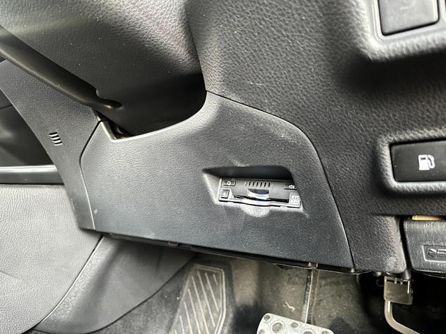 Ｃ－ＨＲ Ｓ　ＧＲスポーツ　ワンオーナー　レーダークルコン　ブラインドスポットモニター　パノラマモニター　ナビ　フルセグ　Ｂｌｕｅｔｏｏｔｈ　ＭｉｒａＣａｓｔ　ＥＴＣ２．０　前後ドラレコ　前席シートヒーター　ＬＥＤライト　ＡＨＢ（22枚目）