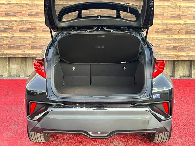Ｃ－ＨＲ Ｓ　ＧＲスポーツ　ワンオーナー　レーダークルコン　ブラインドスポットモニター　パノラマモニター　ナビ　フルセグ　Ｂｌｕｅｔｏｏｔｈ　ＭｉｒａＣａｓｔ　ＥＴＣ２．０　前後ドラレコ　前席シートヒーター　ＬＥＤライト　ＡＨＢ（39枚目）