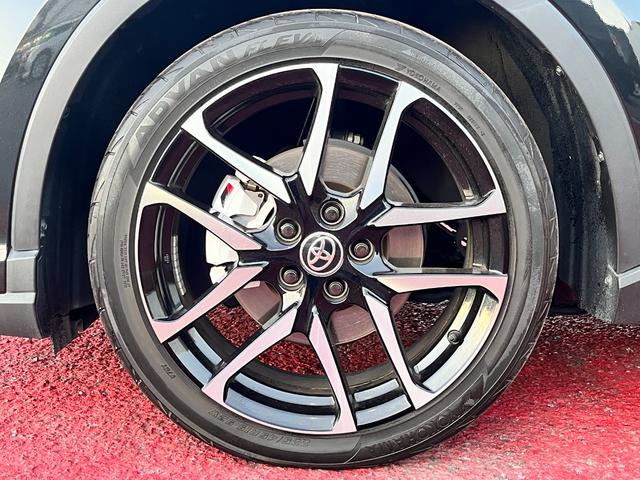 Ｃ－ＨＲ Ｓ　ＧＲスポーツ　ワンオーナー　レーダークルコン　ブラインドスポットモニター　パノラマモニター　ナビ　フルセグ　Ｂｌｕｅｔｏｏｔｈ　ＭｉｒａＣａｓｔ　ＥＴＣ２．０　前後ドラレコ　前席シートヒーター　ＬＥＤライト　ＡＨＢ（50枚目）