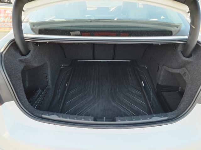 3シリーズ 320iラグジュアリー ワンオーナー 黒革パワーシート 前席シートヒーター クルコン ナビ Bluetooth USB接続 バックカメラ HIDオートライト ドラレコ プッシュスタート 17インチアルミ アイドリングストップ(53枚目)