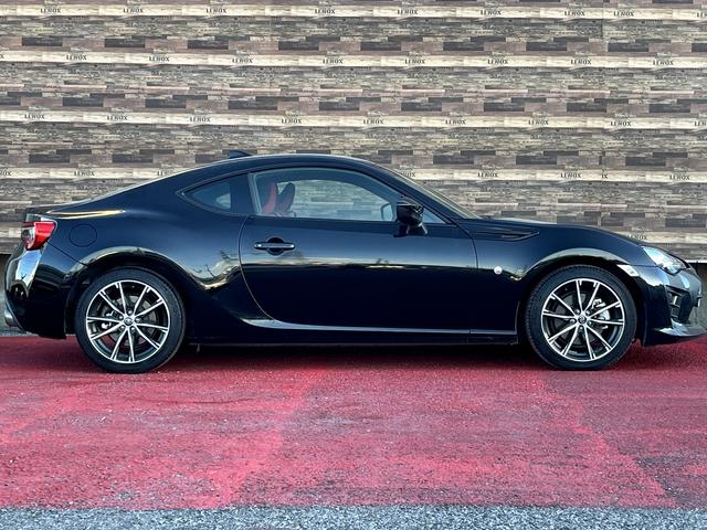 86 GT クルコン TRACKモード PUSHスタート メモリーナビ フルセグTV Bluetooth DVD再生 SD録音 バックカメラ ETC 前後ドライブレコーダー LEDオートライト 17インチアルミ(9枚目)