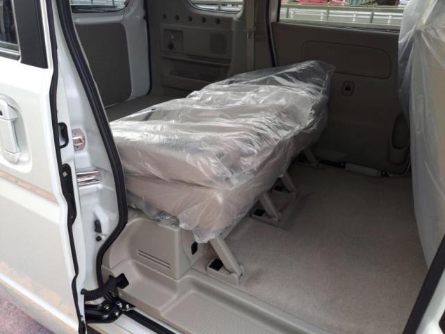 エブリイワゴン ＰＺターボスペシャル　登録済未使用車　ＬＥＤライ両Ａドア衝突軽減ＢシートＨキーフリ（23枚目）