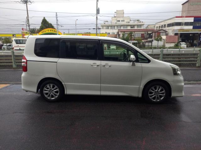 ノア Si SDナビ フルセグTV バックカメラ Pドア(10枚目)