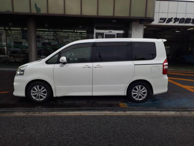 ノア Si SDナビ フルセグTV バックカメラ Pドア(12枚目)