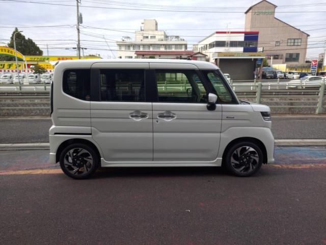 スペーシアカスタム ハイブリッドＸＳ　届出済未使用車　ＬＥＤライ両Ａドア衝突軽減ＢオートＡＣキーフ（10枚目）