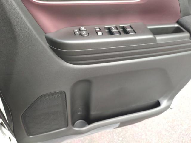 スペーシアカスタム ハイブリッドＸＳ　届出済未使用車　ＬＥＤライ両Ａドア衝突軽減ＢオートＡＣキーフ（24枚目）