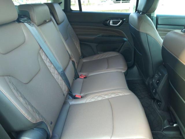 ジープ・コマンダー リミテッド　１オナ１２セグＳＤナビ全方位カメラＬＥＤライトＥＴＣ衝突軽減（21枚目）