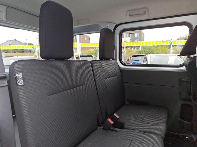 ハイゼットカーゴ クルーズターボ 届出済未使用車 キーフリー衝突軽減BプライバシーGパワーW(20枚目)