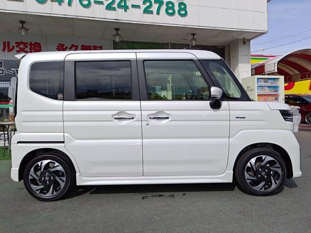 スペーシアカスタム ハイブリッドＸＳ　届出済未使用車　ＬＥＤライ両Ａドア衝突軽減ＢオートＡＣキーフ（11枚目）