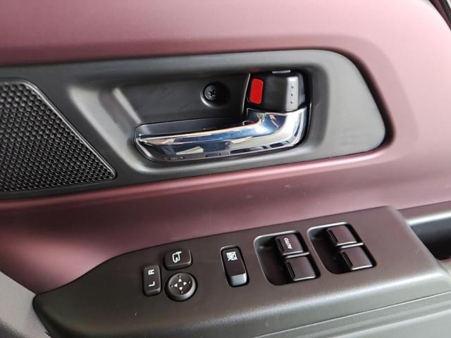 スペーシアカスタム ハイブリッドＸＳ　届出済未使用車　ＬＥＤライ両Ａドア衝突軽減ＢオートＡＣキーフ（20枚目）