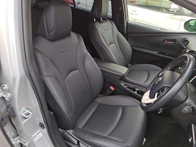 プリウス Sツーリングセレクション 12セグMナビBカメラLEDライトETC衝突軽減Bキーフリ(21枚目)