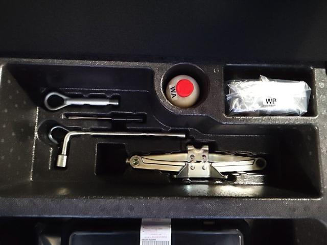 フィット ＲＳ　１オナ地デジＭナビＢカメＬＥＤライトＥＴＣ衝突軽減Ｂキーフリ（29枚目）