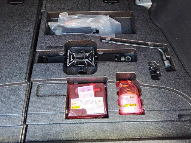 プリウス Ａ　外ＡＷローダウン１２セグＭナビＢカメＬＥＤライトＥＴＣキーフ（29枚目）