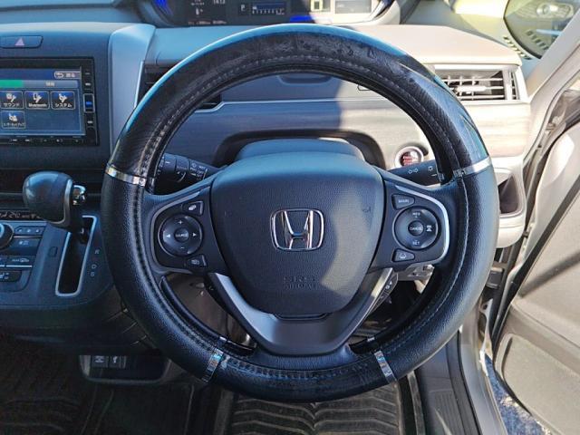 フリード Ｇ・ホンダセンシング　１オナ１２セグＭナビＢカメ両ＡドアＥＴＣ衝突軽減Ｂキーフリ（16枚目）