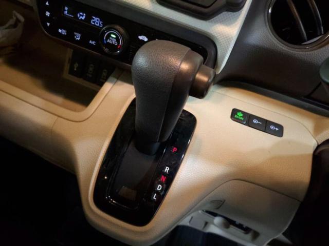 N-BOX G・Lホンダセンシング 禁煙12セグMナビBカメ左AドアLEDライトETC衝突軽減B(17枚目)