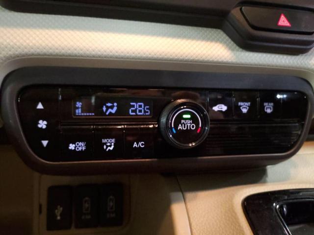 N-BOX G・Lホンダセンシング 禁煙12セグMナビBカメ左AドアLEDライトETC衝突軽減B(18枚目)