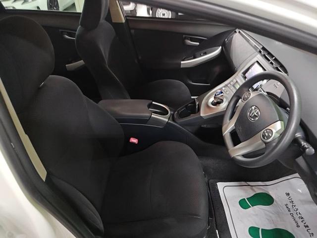 プリウス S(13枚目)