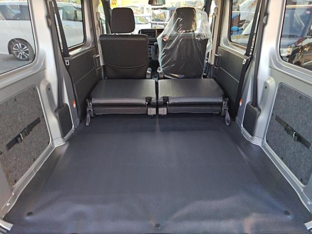 ハイゼットカーゴ クルーズターボ　届出済未使用車　キーフリー衝突軽減ＢプライバシーＧパワーＷ（27枚目）