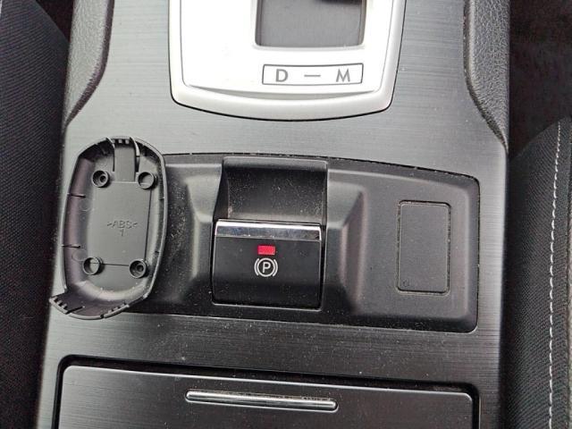 レガシィアウトバック 2.5i Bスポーツアイサイト 12セグMナビBカメラHIDキーフリETC衝突軽減Bクルコン(20枚目)